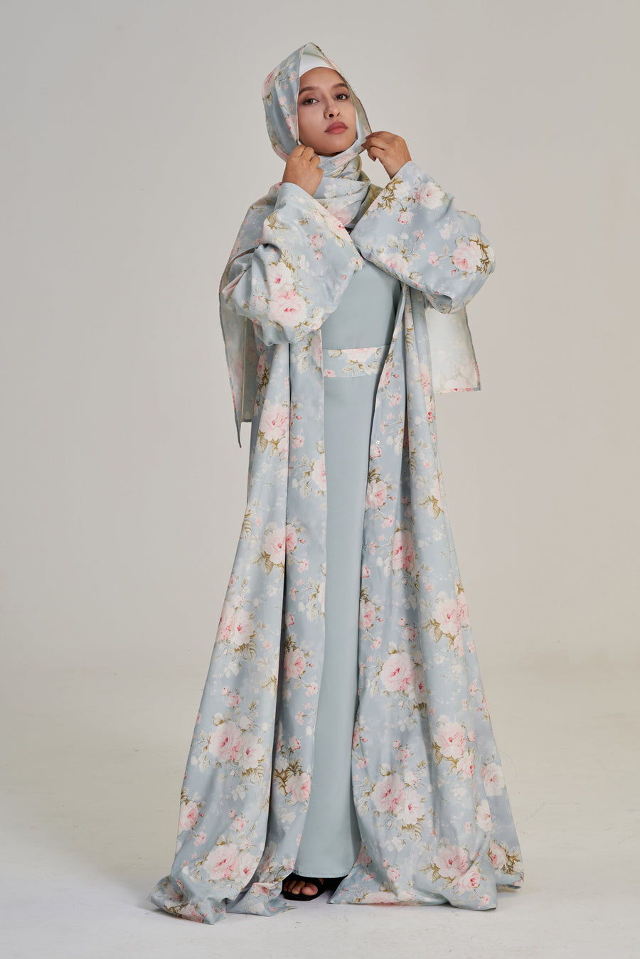 Warda: Floral Abaya