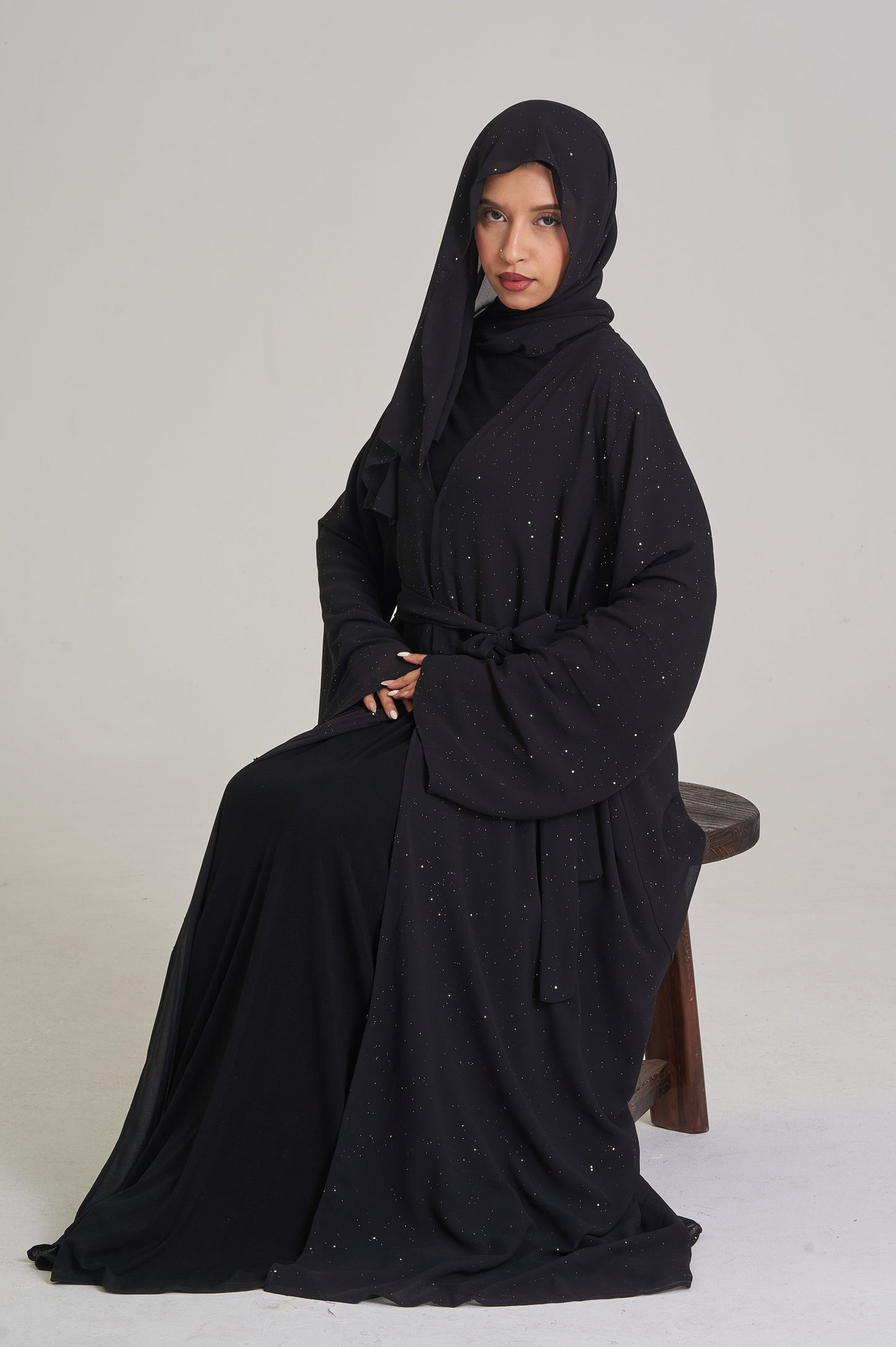 Layl: Black Abaya