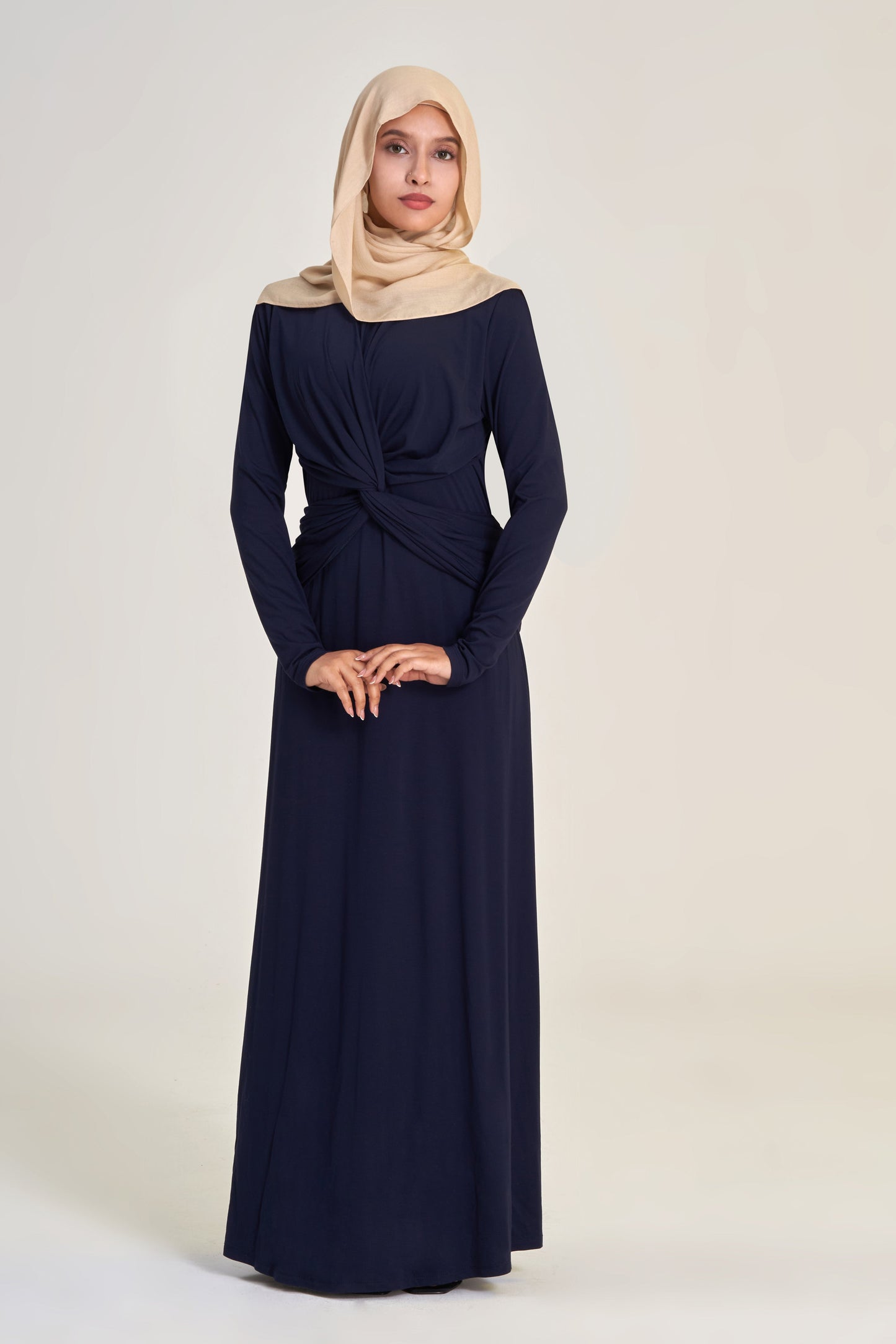 Knotia: Maxi Dress